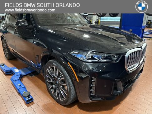 Used 2026 BMW X5 xDrive40i w/ M Sport Package AWD/4WD image 1