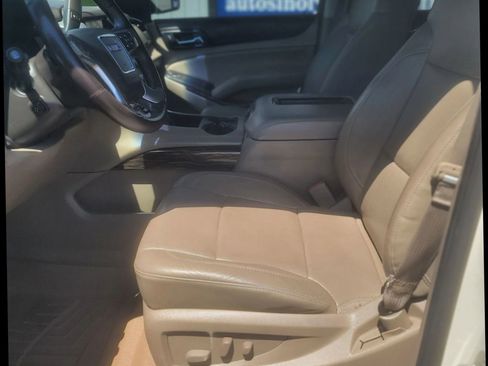 Used 2015 GMC Yukon SLT w/ HD Trailering Package AWD/4WD image 40