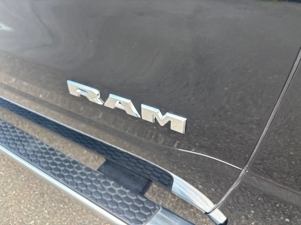 Used 2021 RAM 1500 Big Horn RWD image 46