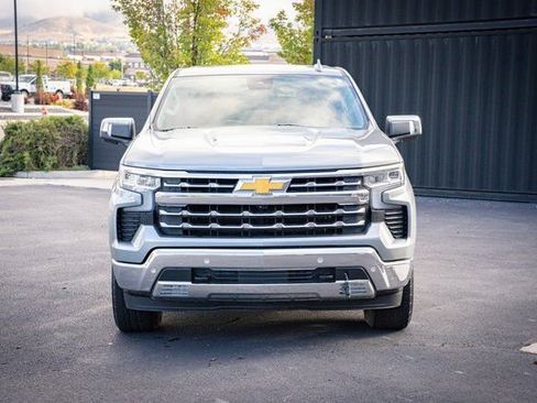 Used 2023 Chevrolet Silverado 1500 LTZ w/ Z71 Off-Road Package AWD/4WD image 2