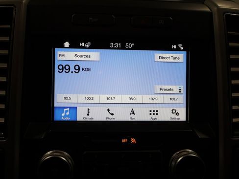 Used 2018 Ford F150 King Ranch w/ Equipment Group 601A Luxury AWD/4WD image 24