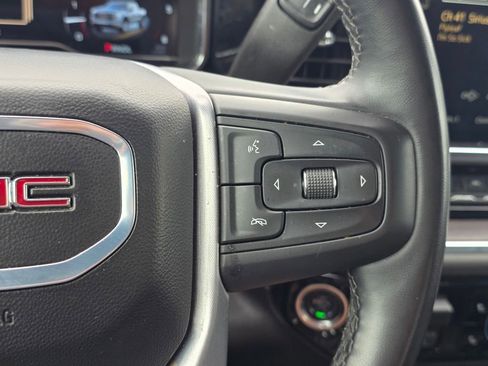 Used 2025 GMC Sierra 1500 SLT RWD image 38