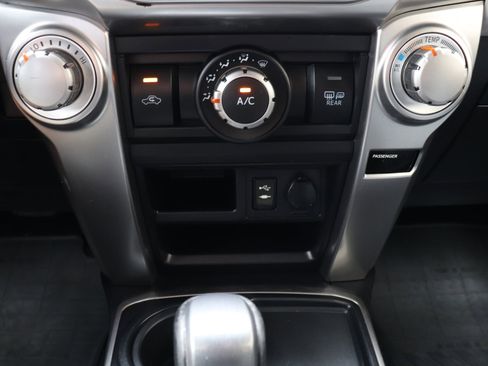 Used 2015 Toyota 4Runner SR5 Premium image 56