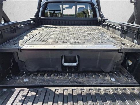 Used 2021 Toyota Tacoma TRD Sport AWD/4WD image 10