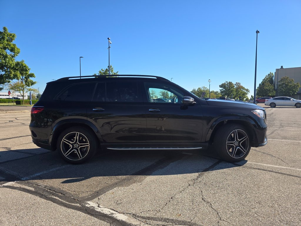 Certified 2024 Mercedes-Benz GLS 450 4MATIC image 17