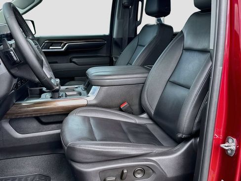 Used 2023 Chevrolet Silverado 1500 RST w/ Convenience Package II AWD/4WD image 19