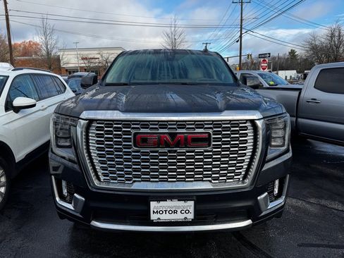 Used 2021 GMC Yukon Denali w/ Denali Ultimate Package image 8