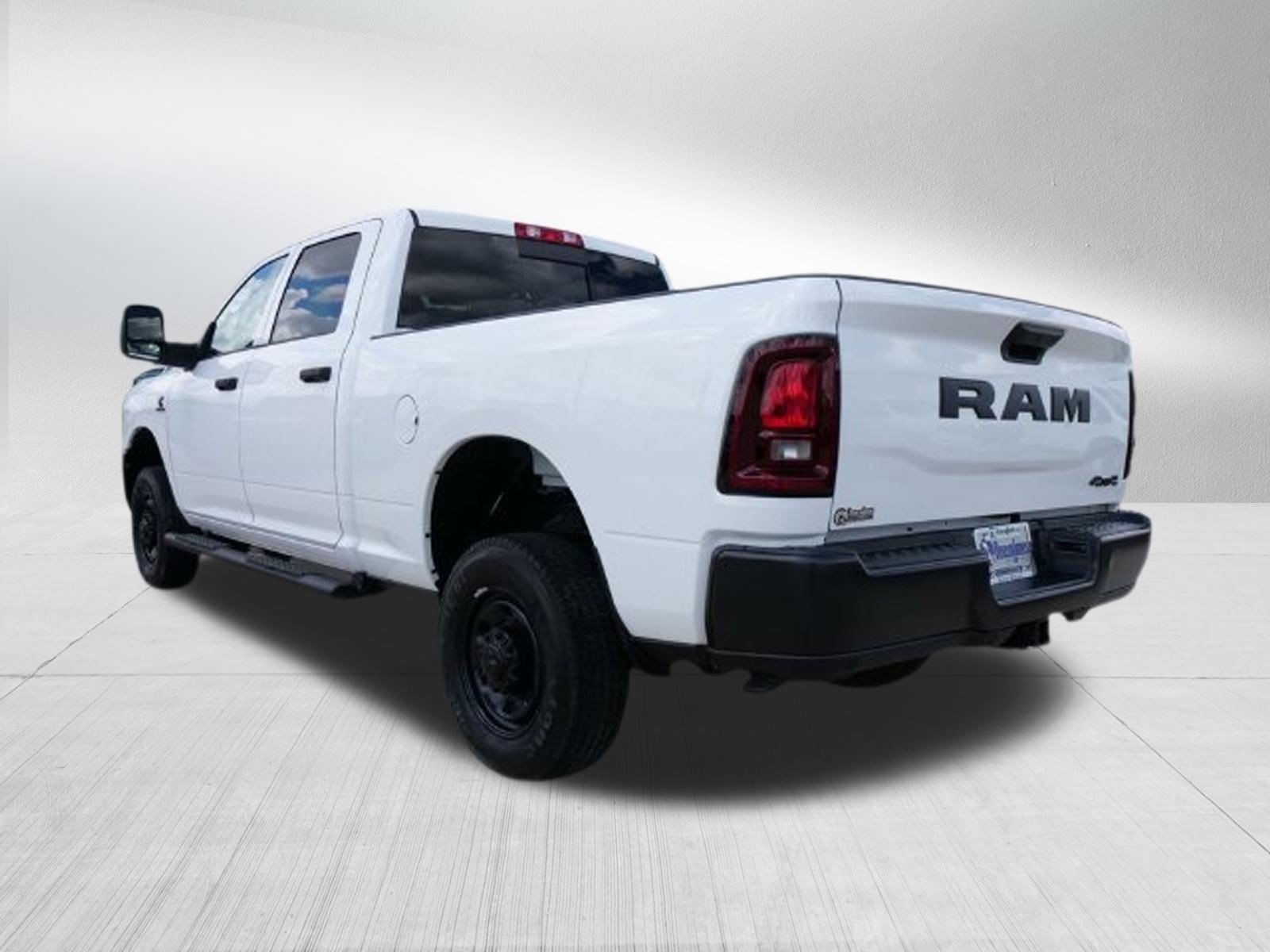 Used 2025 RAM 2500 Tradesman AWD/4WD image 6