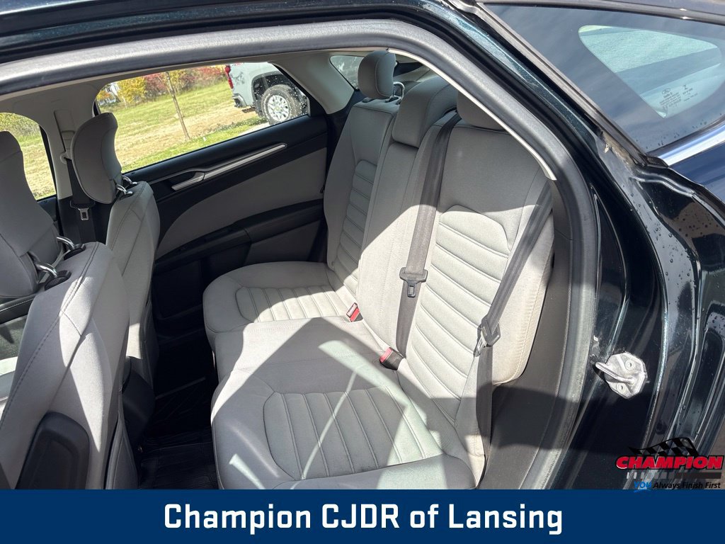 Used 2014 Ford Fusion S FWD image 14