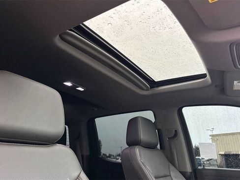 Used 2019 Chevrolet Silverado 1500 LTZ image 15