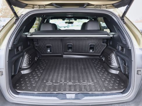Used 2022 Subaru Outback Wilderness image 10