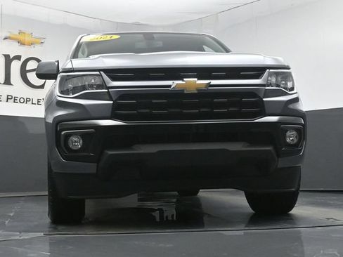Used 2021 Chevrolet Colorado LT w/ LT Convenience Package RWD image 3