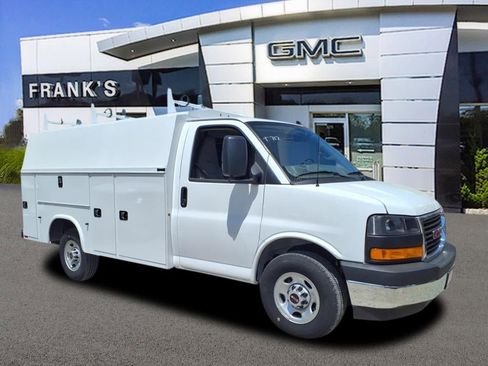 New 2024 GMC Savana 3500 w/ Power Convenience Package image 1