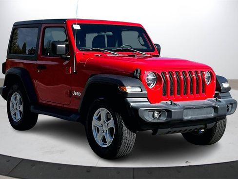 Used 2020 Jeep Wrangler Sport image 2