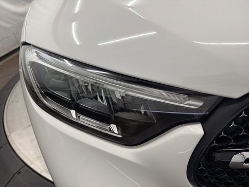 New 2026 Mercedes-Benz GLC 300 image 10