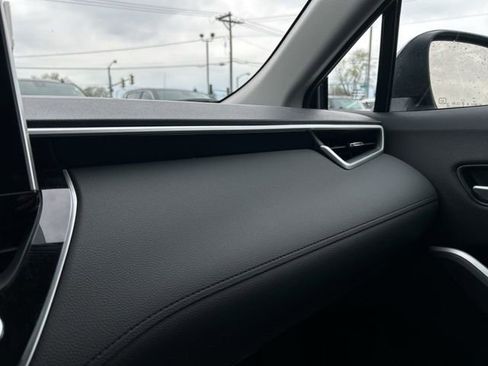 Used 2026 Toyota Corolla Cross XLE w/ Convenience Package image 41