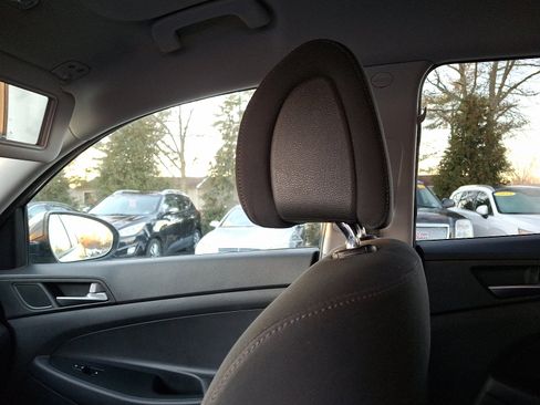 Used 2017 Hyundai Tucson SE image 17