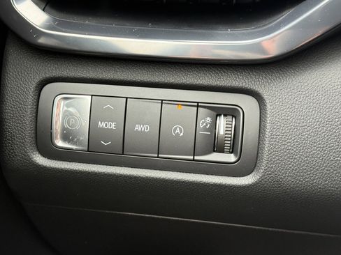 New 2026 GMC Acadia AT4 image 31