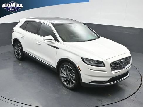 Used 2021 Lincoln Nautilus Reserve w/ Equipment Group 201A FWD image 9