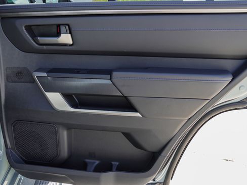 New 2026 Toyota Sequoia Platinum AWD/4WD image 31
