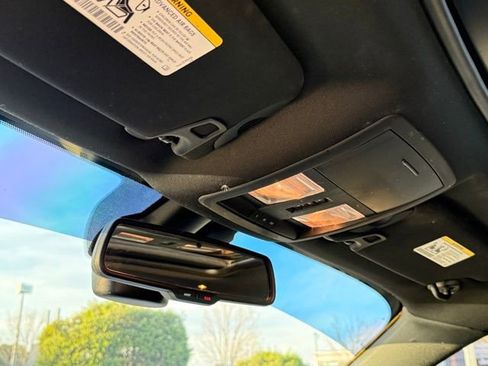 Used 2017 Dodge Challenger SRT Hellcat image 27