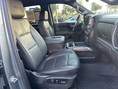Used 2021 Chevrolet Silverado 1500 High Country image 22