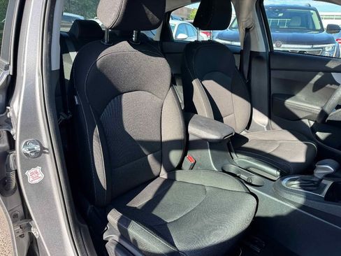 Used 2024 Kia Forte LXS image 27