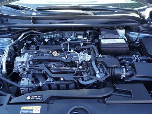 Used 2025 Toyota Corolla LE image 33