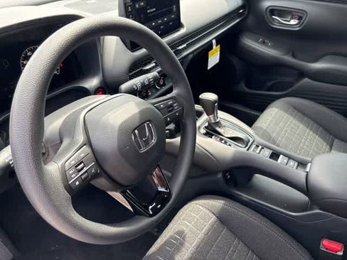 Used 2026 Honda HR-V LX image 10
