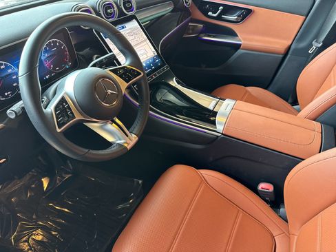 Certified 2026 Mercedes-Benz GLC 300 4MATIC image 11