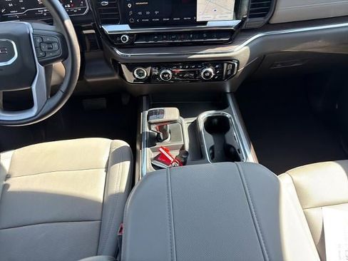 Used 2023 GMC Sierra 1500 SLT w/ SLT Premium Package AWD/4WD image 21
