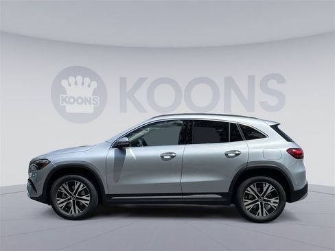 Certified 2026 Mercedes-Benz GLA 250 4MATIC image 2