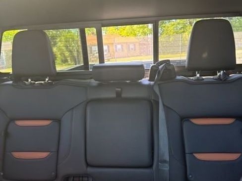 Used 2022 GMC Sierra 2500 AT4 w/ AT4 Premium Plus Package image 20