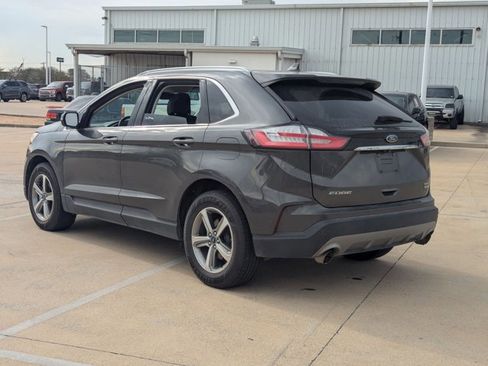 Used 2019 Ford Edge SEL w/ Equipment Group 201A image 6