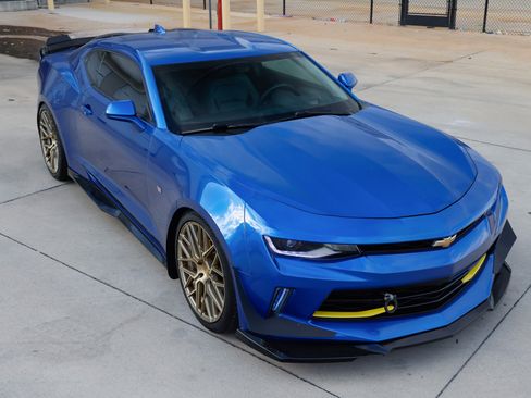 Used 2017 Chevrolet Camaro LT image 20