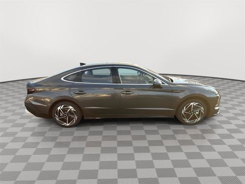 New 2025 Hyundai Sonata SEL FWD image 4