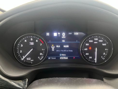 Used 2022 Cadillac XT4 Premium Luxury w/ LPO, Radiant Package image 21