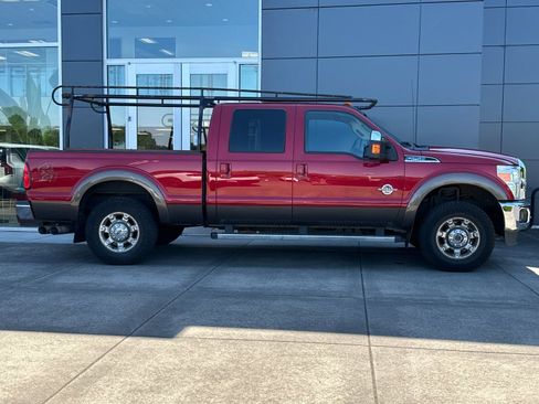 Used 2016 Ford F250 Lariat w/ Lariat Ultimate Package AWD/4WD image 2