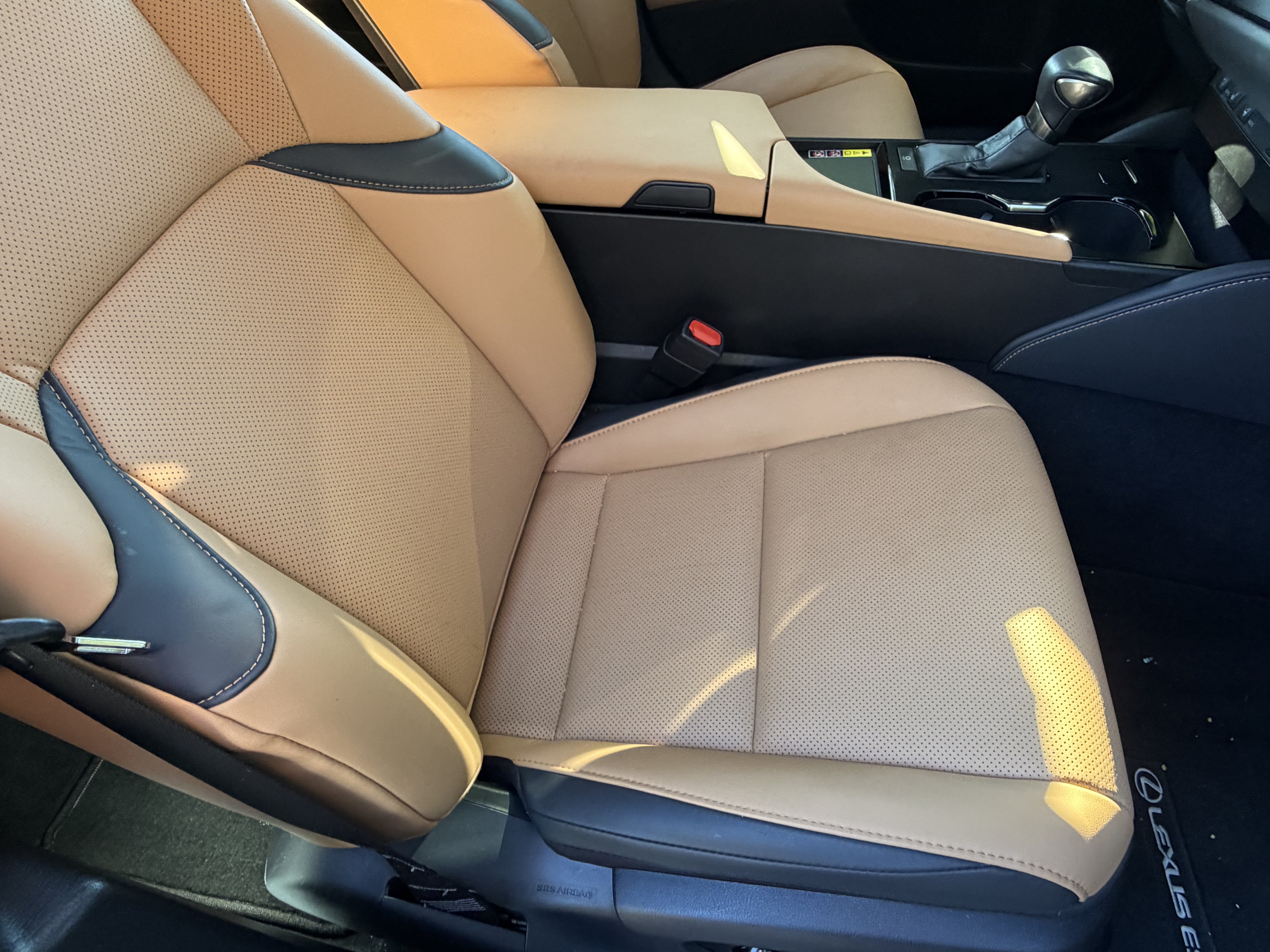 Certified 2025 Lexus ES 350 w/ Premium Package FWD image 40