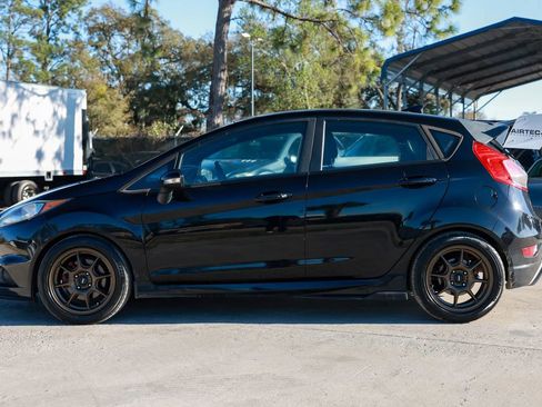 Used 2016 Ford Fiesta ST image 3