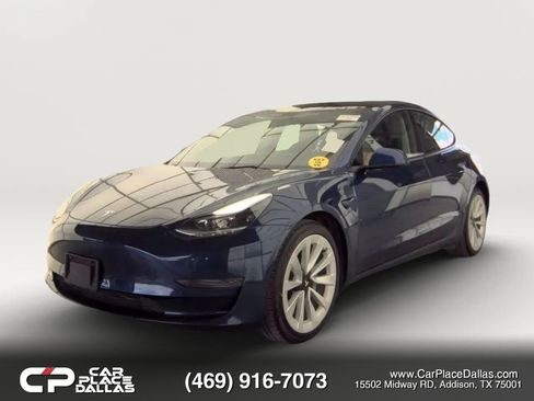 Used 2023 Tesla Model 3 Standard Range RWD image 2