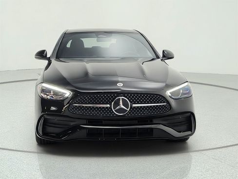 Used 2024 Mercedes-Benz C 300 Sedan image 2