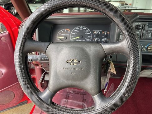 Used 1995 Chevrolet Silverado 3500 2WD Extended Cab image 9