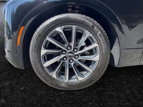 New 2025 Cadillac Lyriq Sport image 15