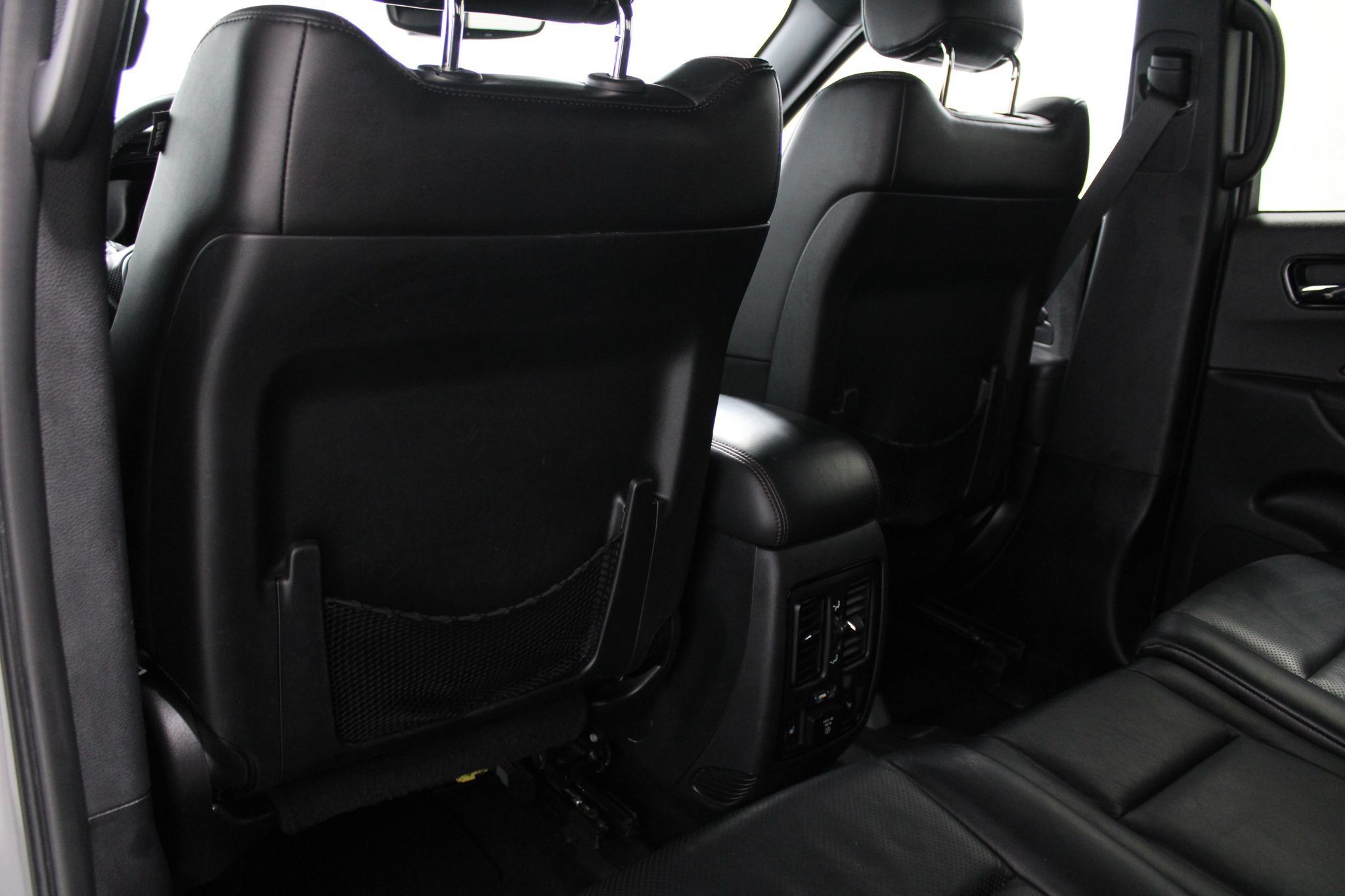 Used 2022 Dodge Durango R/T w/ Trailer Tow Group IV AWD/4WD image 16
