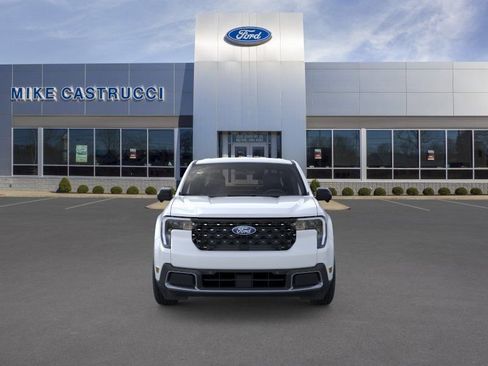 New 2026 Ford Maverick Lariat w/ 4K Tow Package AWD/4WD image 6
