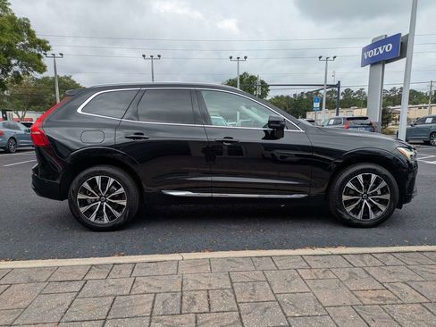 Certified 2023 Volvo XC60 B5 Plus AWD/4WD image 7