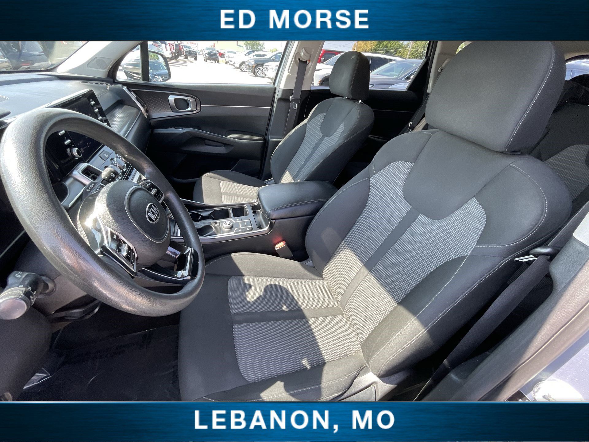 Used 2021 Kia Sorento LX FWD image 17
