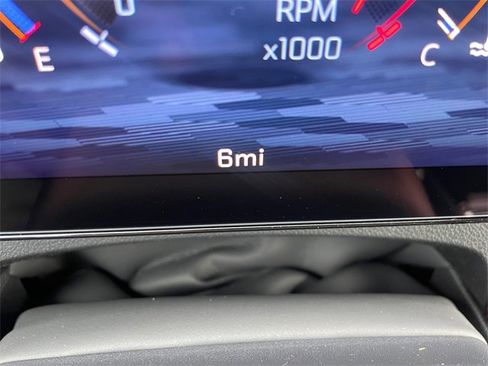 New 2026 Chevrolet Traverse Z71 w/ Driver Confidence Package image 16