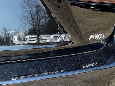 Used 2019 Lexus LS 500 AWD w/ Interior Upgrade Package image 24